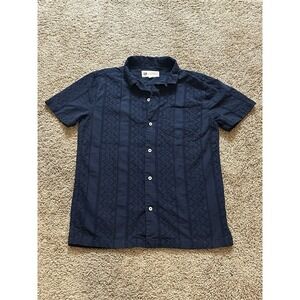 Men's Aeropostale Short Sleeve Button Up Texture Eyelet Shirt - Small